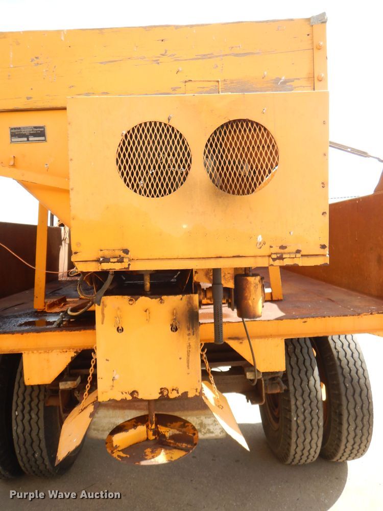 image for item DI2503 1953 GMC dump truck