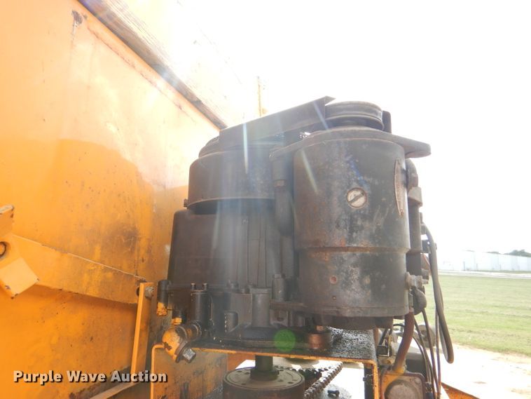 image for item DI2503 1953 GMC dump truck