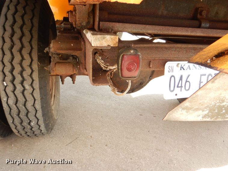 image for item DI2503 1953 GMC dump truck