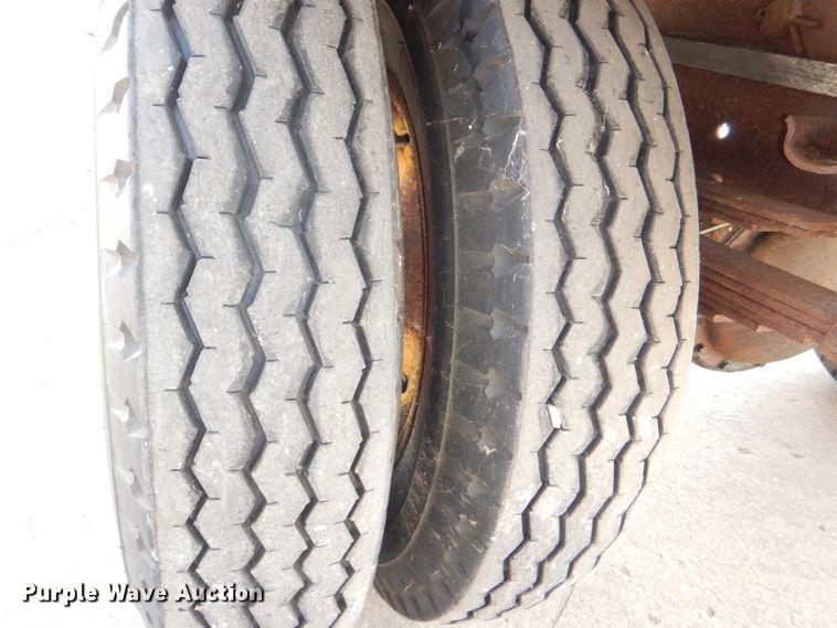 image for item DI2503 1953 GMC dump truck