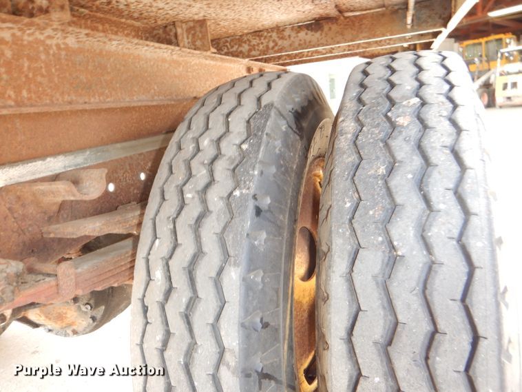 image for item DI2503 1953 GMC dump truck