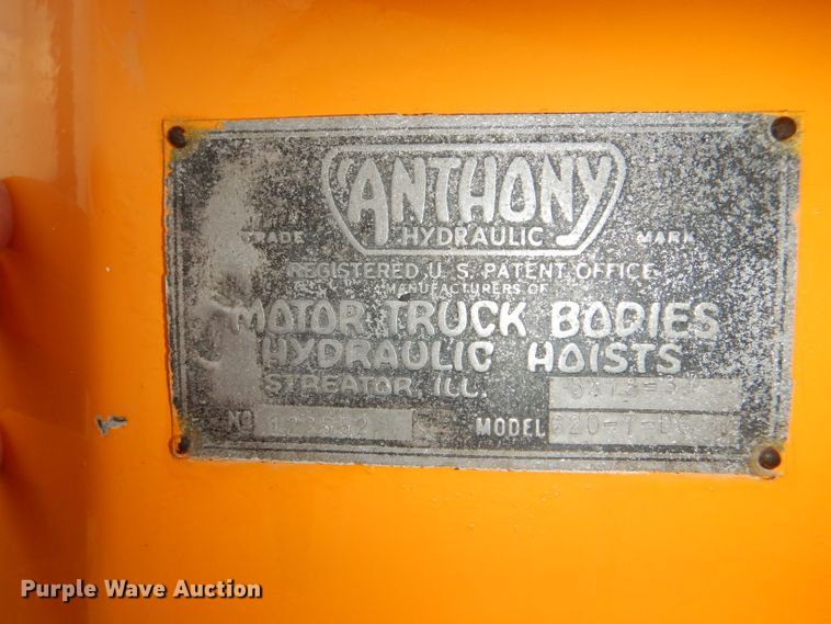 image for item DI2503 1953 GMC dump truck