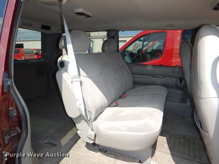 image for item DI2519 2003 Chevrolet Astro van