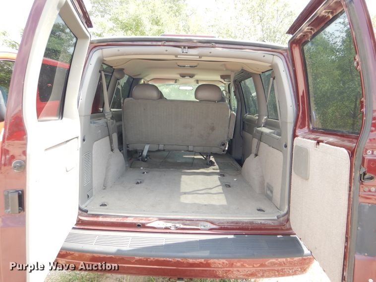 image for item DI2519 2003 Chevrolet Astro van
