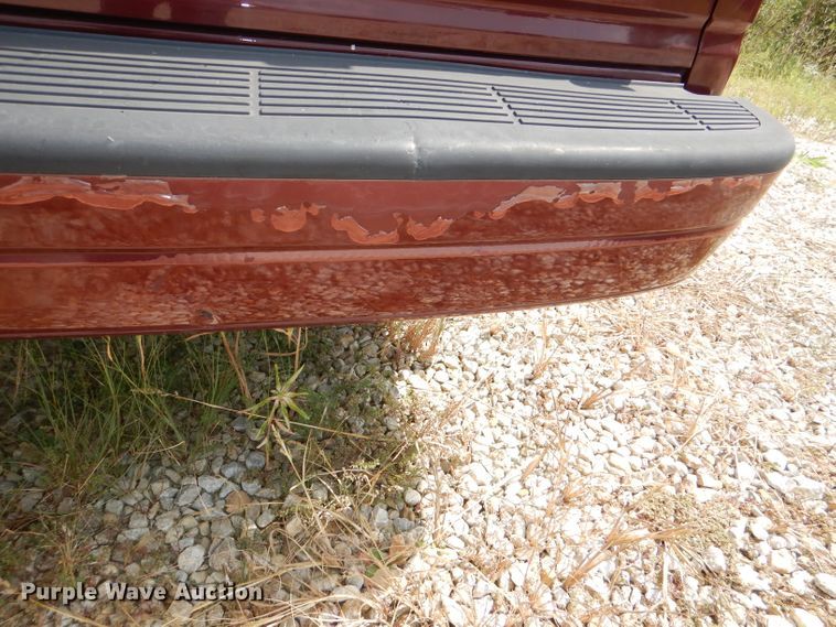 image for item DI2519 2003 Chevrolet Astro van