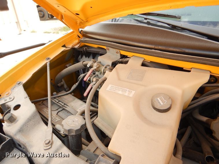 image for item DI2528 2005 GMC Savana G3500 school bus