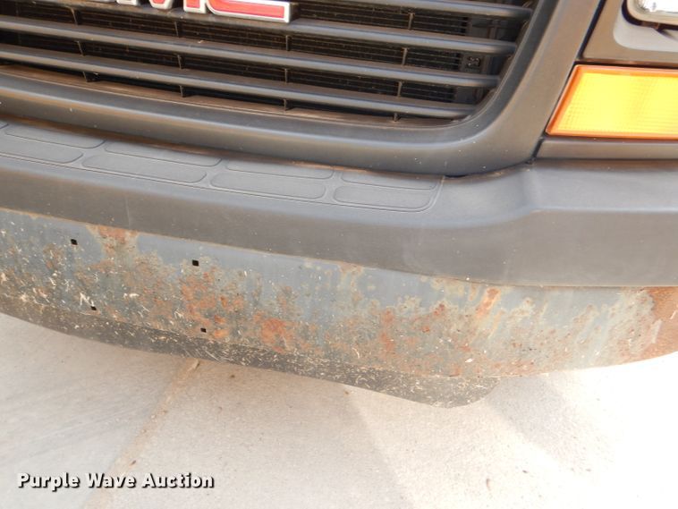 image for item DI2528 2005 GMC Savana G3500 school bus