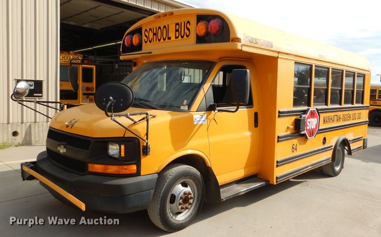 image for item DI2529 2007 Chevrolet Express 3500 school bus