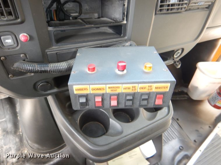 image for item DI2529 2007 Chevrolet Express 3500 school bus