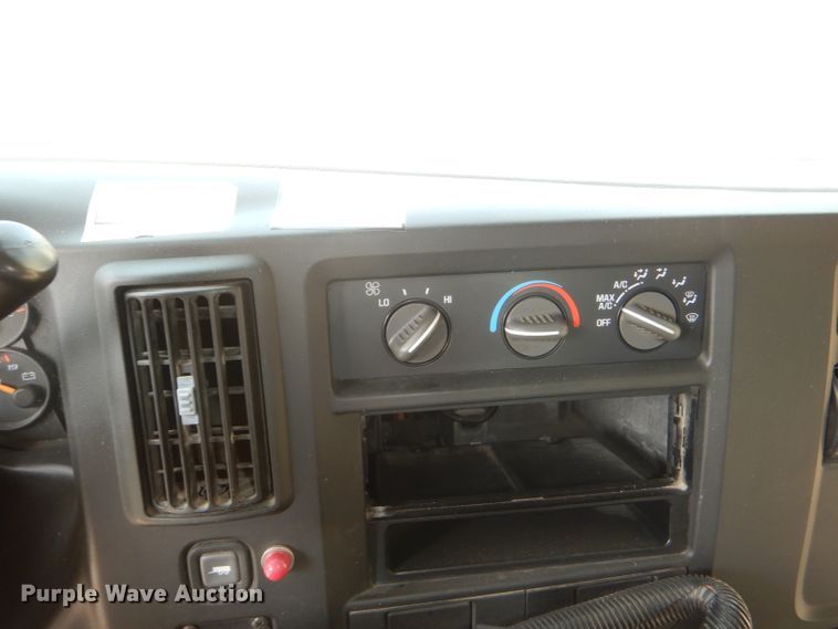 image for item DI2529 2007 Chevrolet Express 3500 school bus