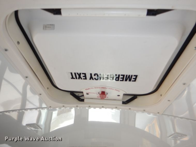 image for item DI2529 2007 Chevrolet Express 3500 school bus