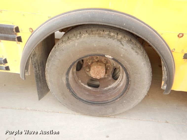 image for item DI2529 2007 Chevrolet Express 3500 school bus