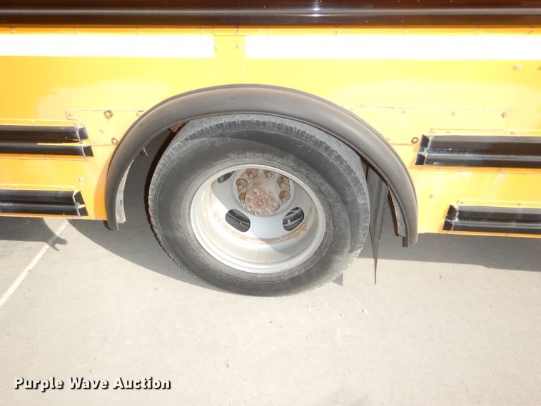 image for item DI2529 2007 Chevrolet Express 3500 school bus