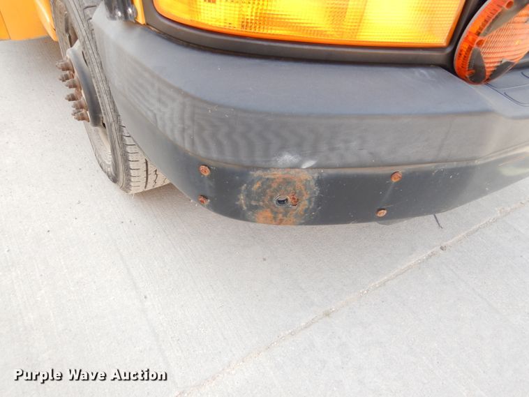 image for item DI2530 2008 Chevrolet Express 3500 school bus