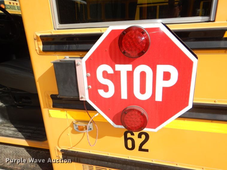 image for item DI2530 2008 Chevrolet Express 3500 school bus