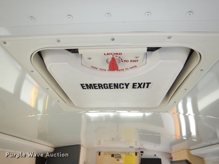 image for item DI2530 2008 Chevrolet Express 3500 school bus