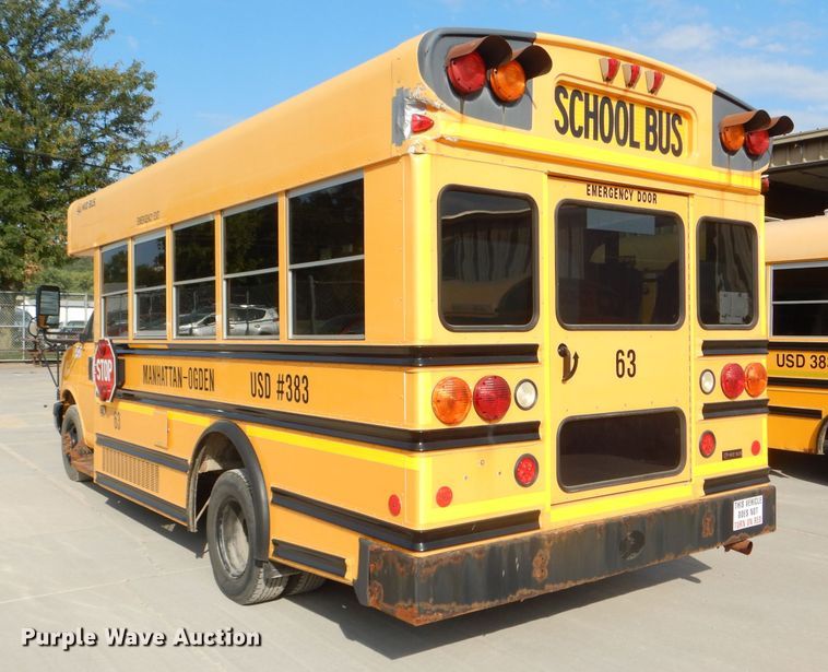 image for item DI2531 2008 Chevrolet Express 3500 school bus