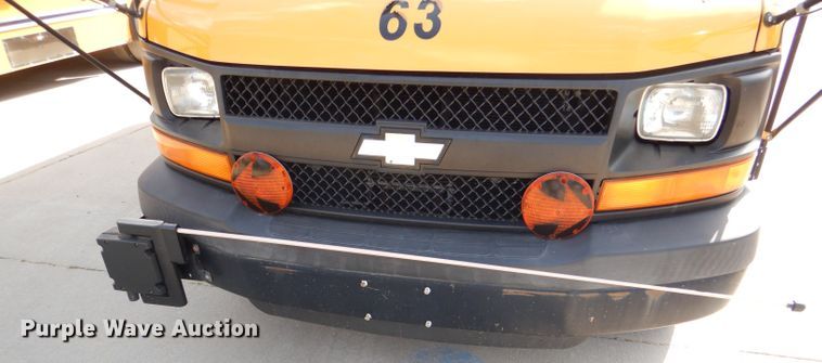 image for item DI2531 2008 Chevrolet Express 3500 school bus