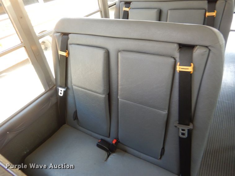 image for item DI2531 2008 Chevrolet Express 3500 school bus