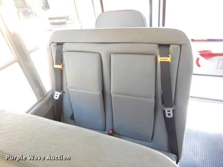 image for item DI2531 2008 Chevrolet Express 3500 school bus