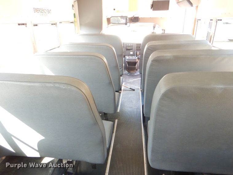 image for item DI2531 2008 Chevrolet Express 3500 school bus