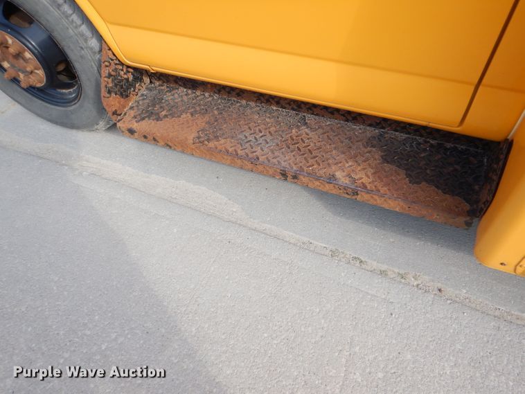 image for item DI2531 2008 Chevrolet Express 3500 school bus