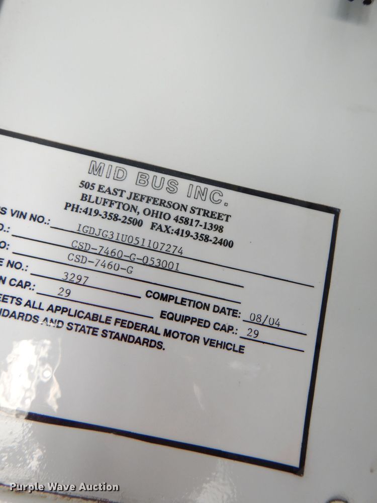 image for item DI2533 2004 GMC Savana G3500 school bus