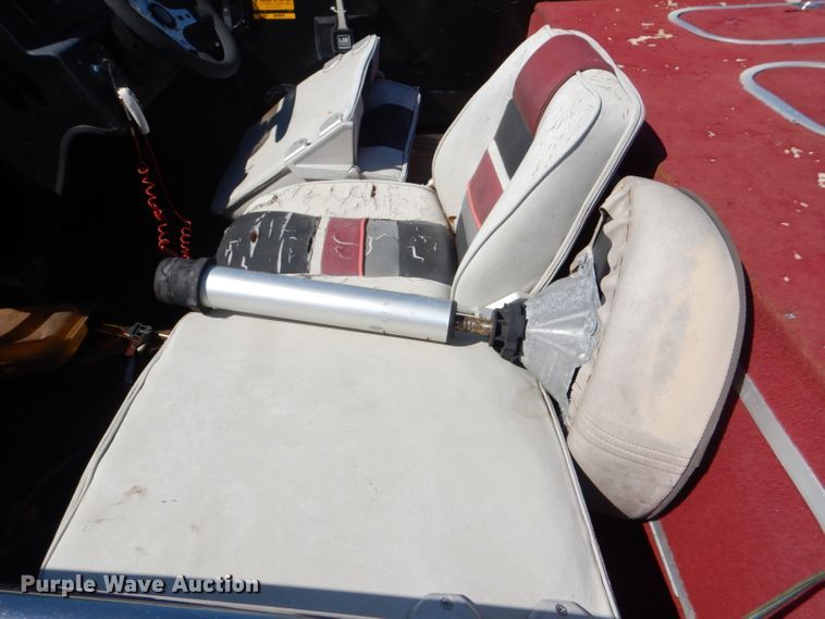 image for item DI2536 1989 Bayliner Quantum boat