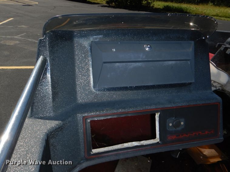 image for item DI2536 1989 Bayliner Quantum boat