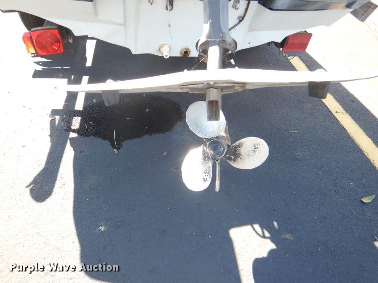 image for item DI2536 1989 Bayliner Quantum boat