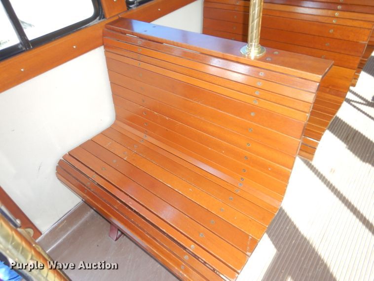 image for item DI2540 2001 Chance Coach AH-28 trolley