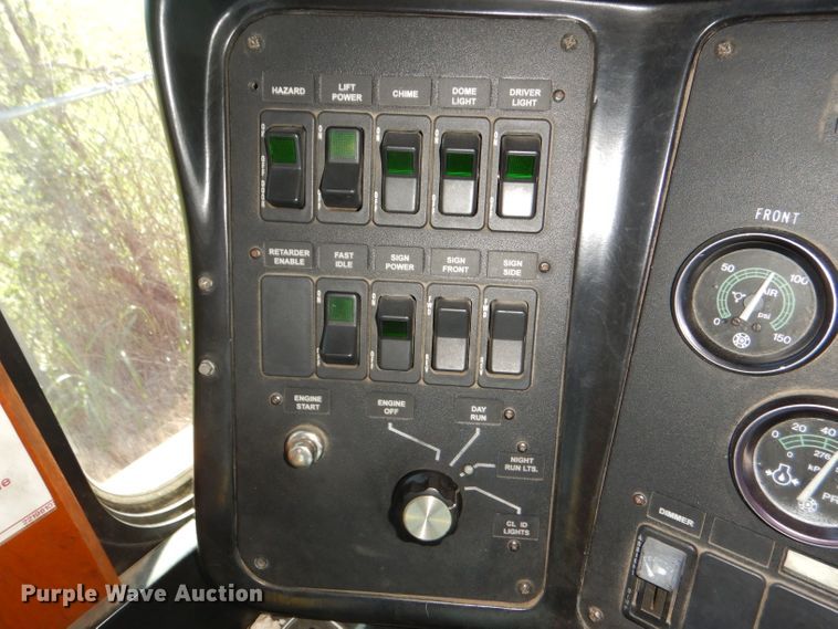 image for item DI2540 2001 Chance Coach AH-28 trolley