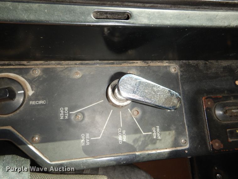 image for item DI2540 2001 Chance Coach AH-28 trolley