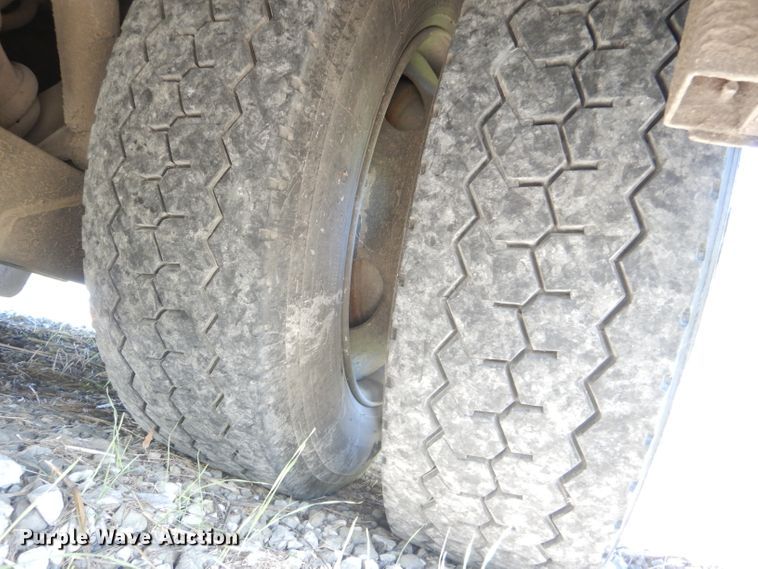 image for item DI2540 2001 Chance Coach AH-28 trolley