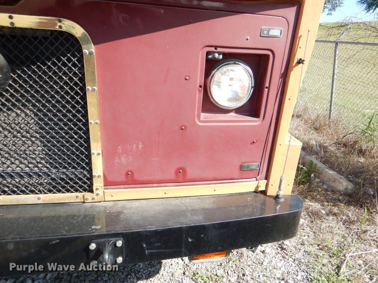 image for item DI2540 2001 Chance Coach AH-28 trolley