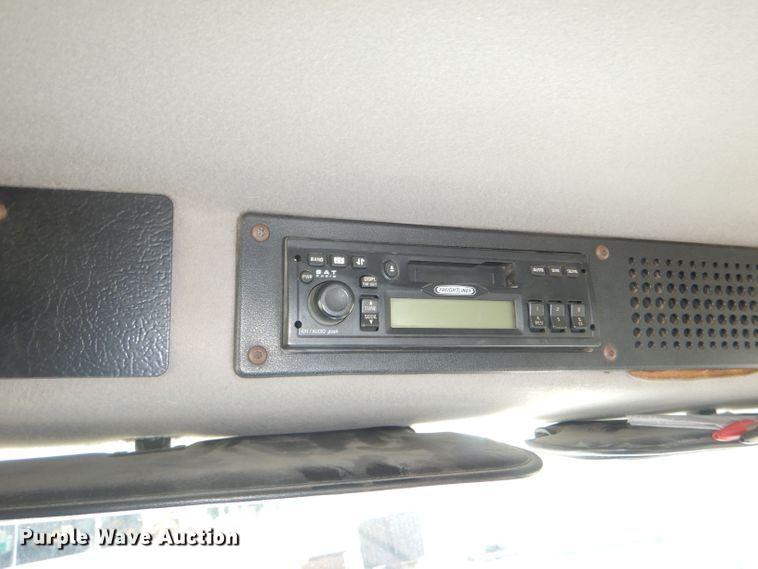 image for item DI2542 2003 Freightliner Business Class M2 refuse truck