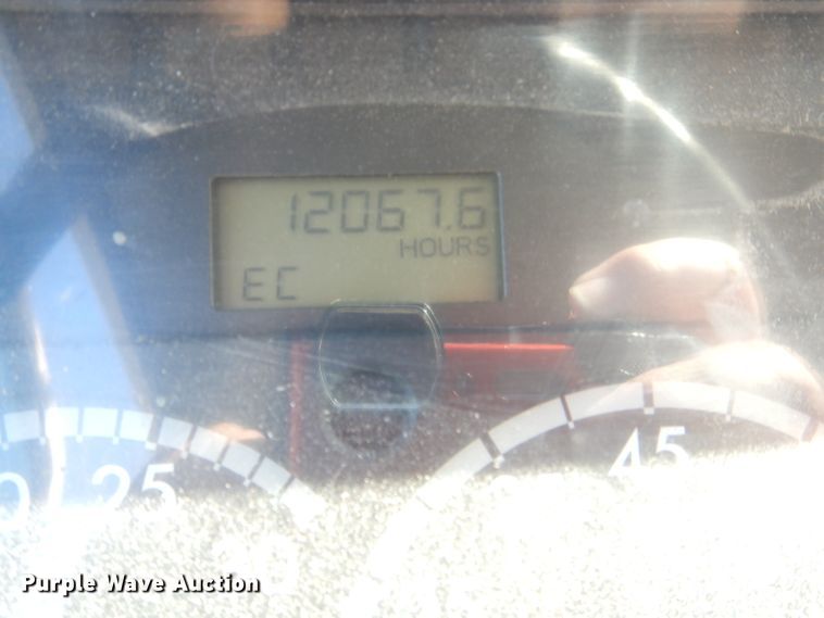 image for item DI2542 2003 Freightliner Business Class M2 refuse truck