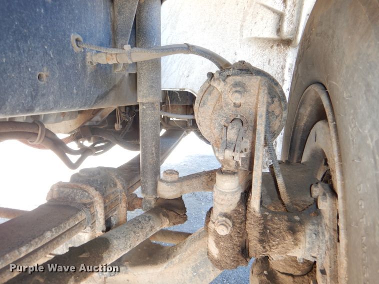 image for item DI2542 2003 Freightliner Business Class M2 refuse truck