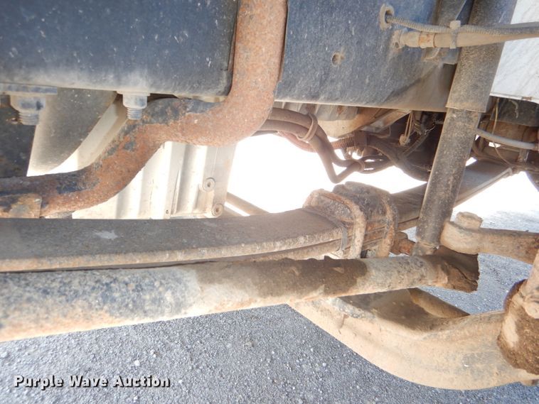 image for item DI2542 2003 Freightliner Business Class M2 refuse truck