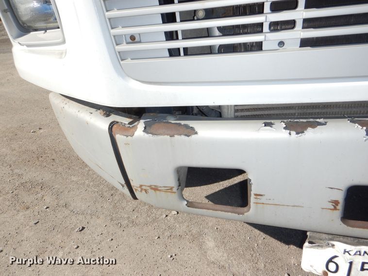 image for item DI2542 2003 Freightliner Business Class M2 refuse truck