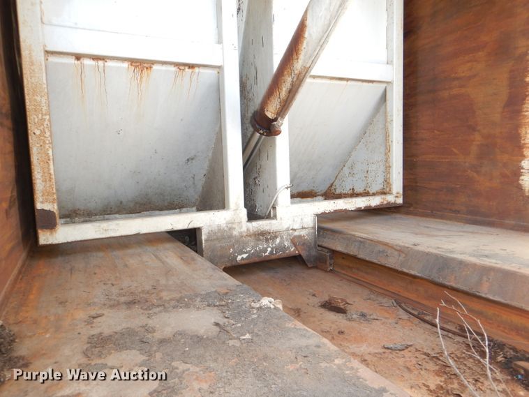 image for item DI2542 2003 Freightliner Business Class M2 refuse truck