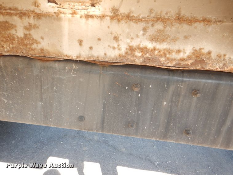 image for item DI2542 2003 Freightliner Business Class M2 refuse truck