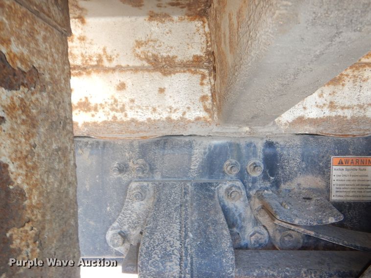 image for item DI2542 2003 Freightliner Business Class M2 refuse truck