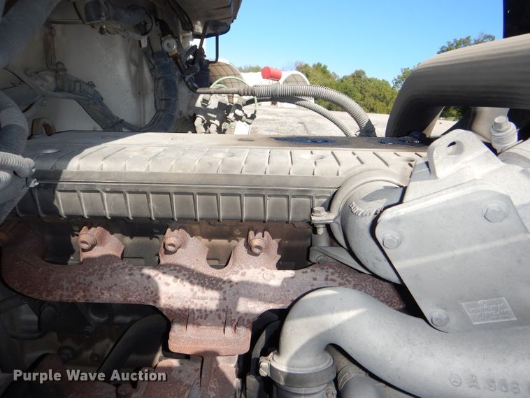 image for item DI2542 2003 Freightliner Business Class M2 refuse truck