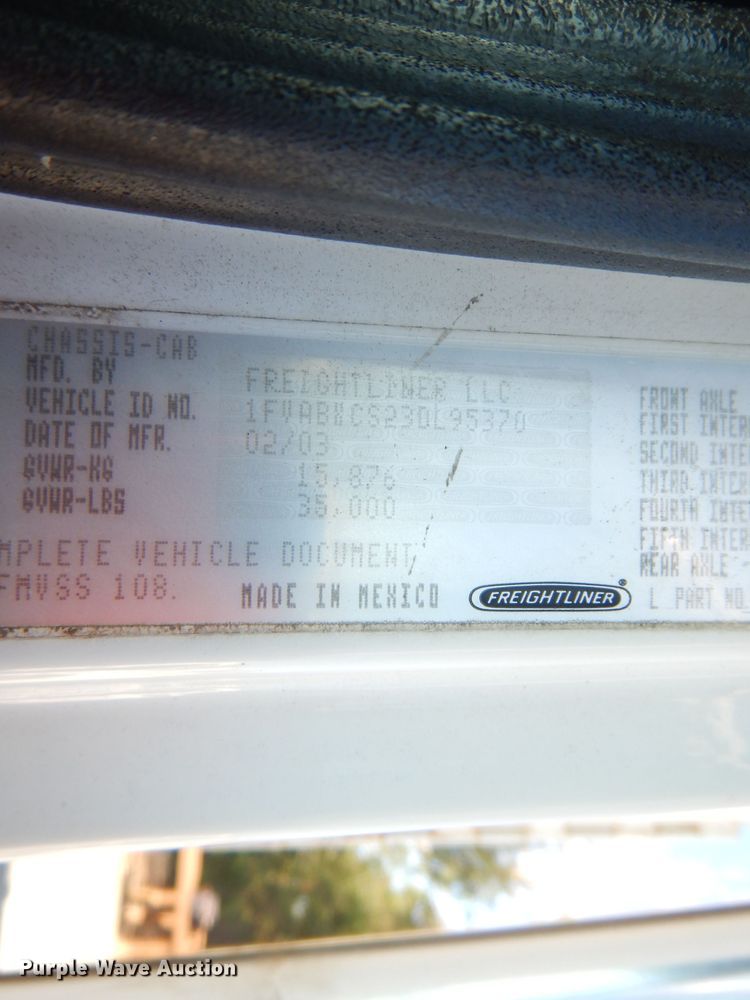 image for item DI2542 2003 Freightliner Business Class M2 refuse truck