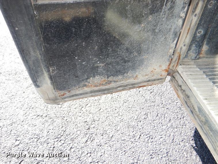 image for item DI2547 2002 Freightliner FS65 Thomas school bus