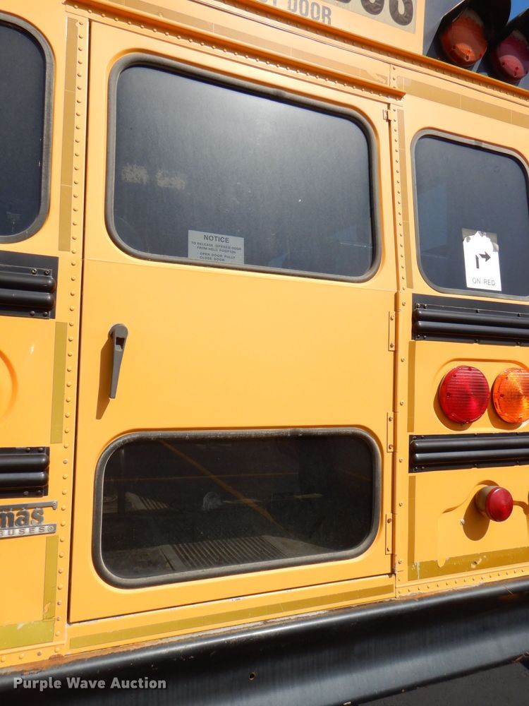 image for item DI2547 2002 Freightliner FS65 Thomas school bus