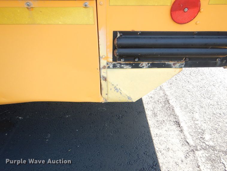 image for item DI2547 2002 Freightliner FS65 Thomas school bus