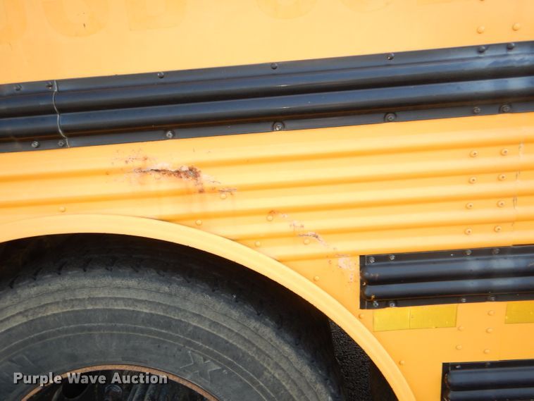 image for item DI2547 2002 Freightliner FS65 Thomas school bus