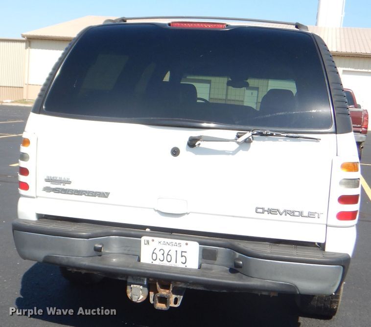 image for item DI2548 2004 Chevrolet Suburban 1500 SUV